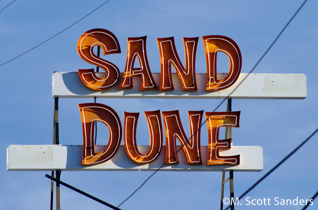 Sand Dune Motel