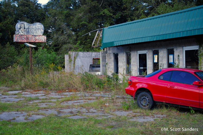 Georgia Girl Drive-In, Woodbine, GA