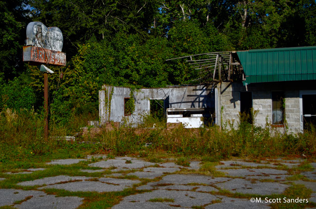 Georgia Girl Drive-In, Woodbine, GA