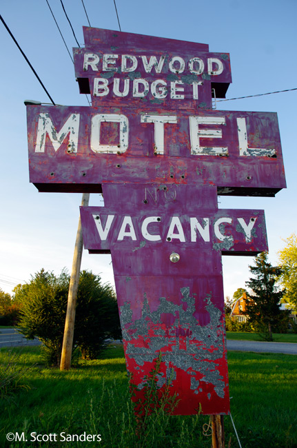 Redwood Budget Motel, Stephens City, VA